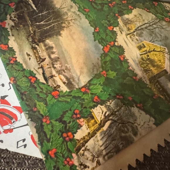 VINTAGE🎅.   Santa's Sleigh  Christmas Decor and Vintage Christmas gift wrap. - Picture 4 of 8